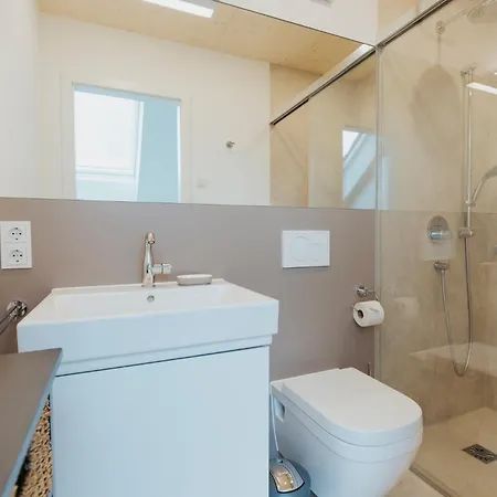 Neu Rügen Resørt Großzügige, Gemütliche Doppelhaushälfte Sven Mit Terrasse Ferienhaus *